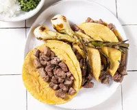 Infografía. Dicen que en estas taquerías se necesita "visa sampetrina" para entrar ¿Será...?