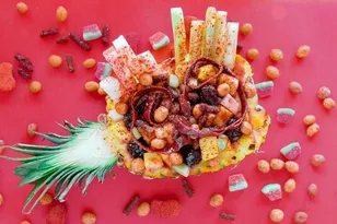 ¿Antojo de un snack diferente? Aquí 4 opciones de snacks creativos y 'monchosos': duritos, elotes, tostilocos, nieves estilo Jalisco, payletas, troles y más