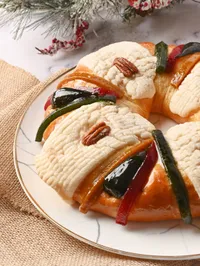 Ya casi es temporada de Rosca de Reyes. Aquí te compartimos tres panaderías independientes que preparan roscas tradicionales sobre pedido