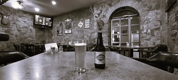 Ruta de cantinas. Club del Transportista, con más de 50 años, ya abrió sus puertas al público general. Sopa de fideo y zaraza: ¡a la hora de comida hay que reservar!