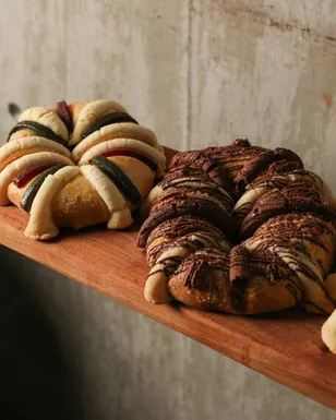 Ya se están sumando restaurantes a la celebración de Día de Reyes. Aquí 4 opciones: Lilou, Narciso, Catrinas Chilaquiles y Mar del Zur