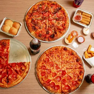 ¿Verás el Super Bowl en casa? Aquí 7 paquetes para ver el partido con familiares y amigos: BBQ, charolas, pizza, crawfish y cortes de carne