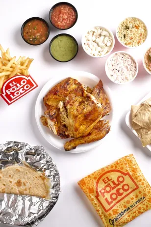El Pollo asado de El Pollo Loco ya es "Platillo Icónico de NL". Más de 50 años de historia, legado de una tradición familiar y un clásico en las mesas regiomontanas