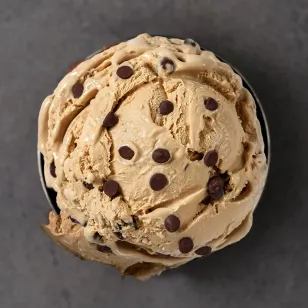 12/04 Día del helado. Para celebrar esta ocasión, el consejo editorial de Residente recomienda sus sabores favoritos de Sultana. Además hay 2x1 en vasos infantiles — Gastronomía en Monterrey, Nuevo León